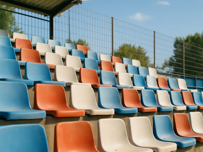 Club staff coordinating season plans with kaantera dashboards